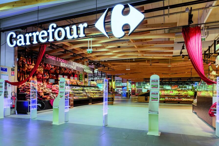 Carrefour: Où les Possibilités de Carrière sont Illimitées!