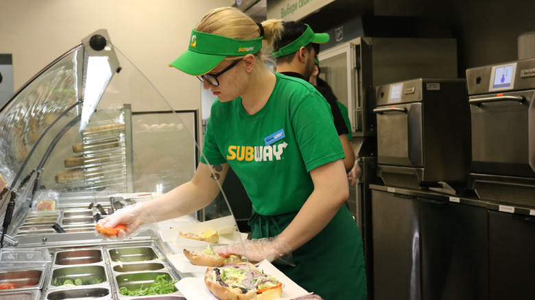 Subway: Un Emploi Frais et Délicieux!